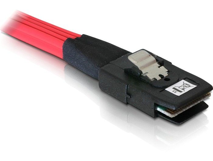 DeLock mini SAS SFF-8087 > 4xSAS SFF-8482 + power 0,5m cable