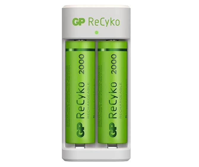 GP ReCyko Eco E211 akkutöltő + 2×AA GP ReCyko 2000