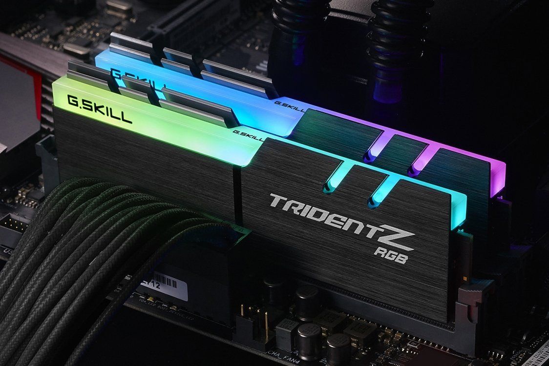 G.SKILL 64GB DDR4 4000MHz Kit(2x32GB) TridentZ RGB