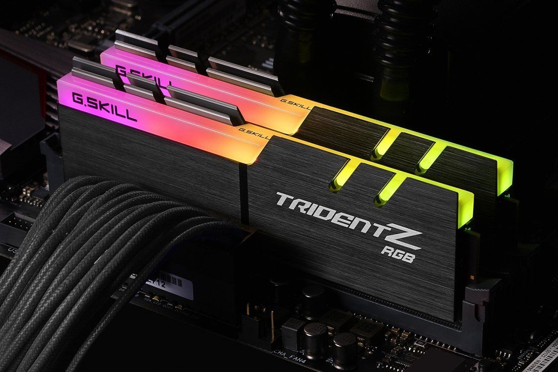 G.SKILL 64GB DDR4 4000MHz Kit(2x32GB) TridentZ RGB