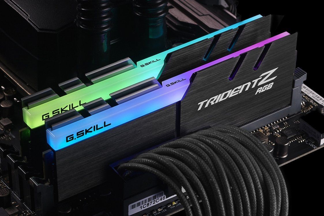 G.SKILL 64GB DDR4 4000MHz Kit(2x32GB) TridentZ RGB