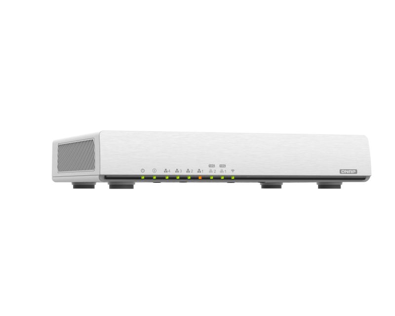 QNAP QHORA-301W 10GbE SD-WAN WiFi 6 Router