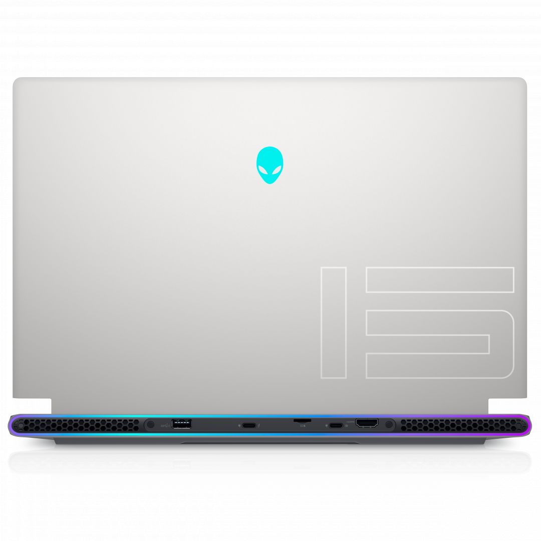 Dell Alienware x15 R2 Lunar Light