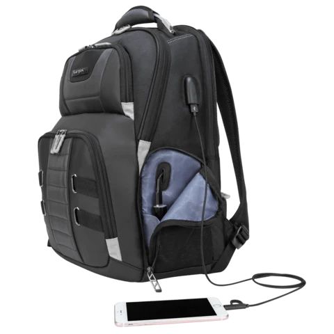 Targus DrifterTrek Laptop Backpack with USB Power Pass-Thru 15,6" Black