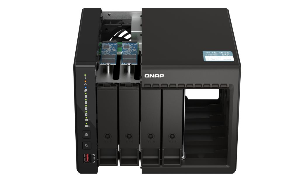 QNAP NAS TS-453E-8G (4 HDD)