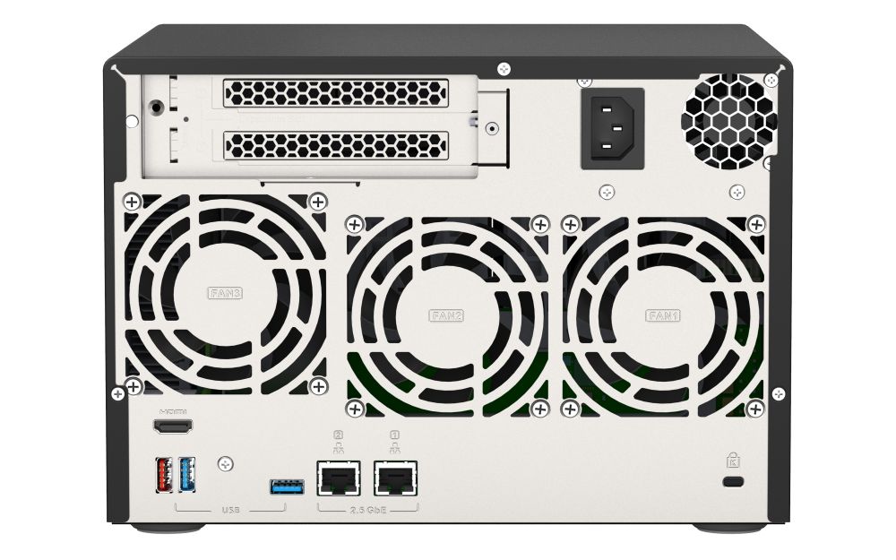 QNAP NAS TVS-675-8G (6 HDD)