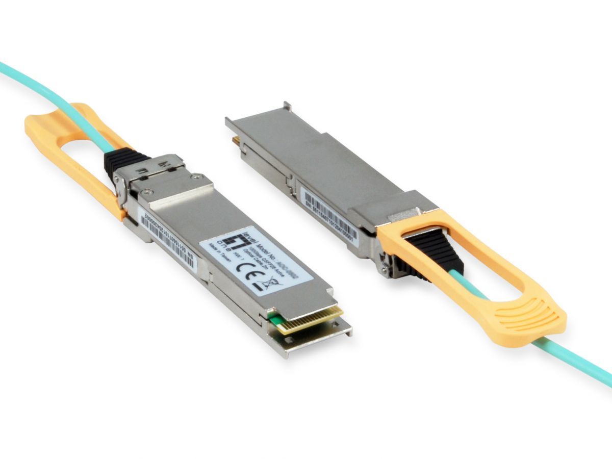 LevelOne AOC-0503 100Gbps QSFP28 Active Optical Cable 3m