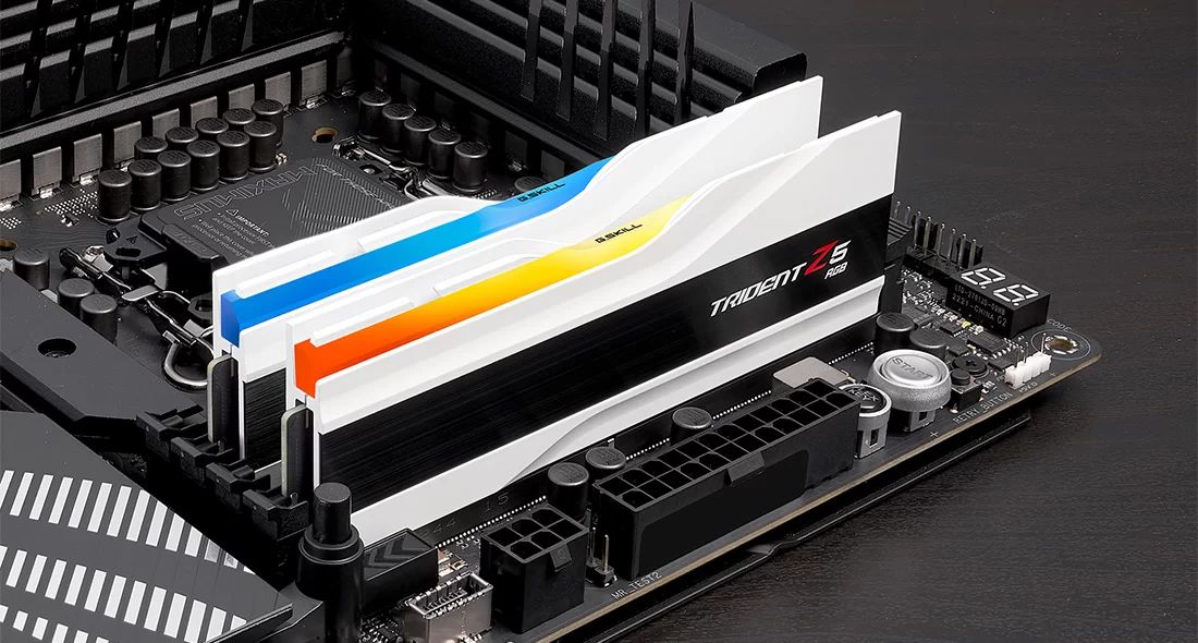 G.SKILL 64GB DDR5 6400MHz Kit(2x32GB) Trident Z5 RGB Matte White