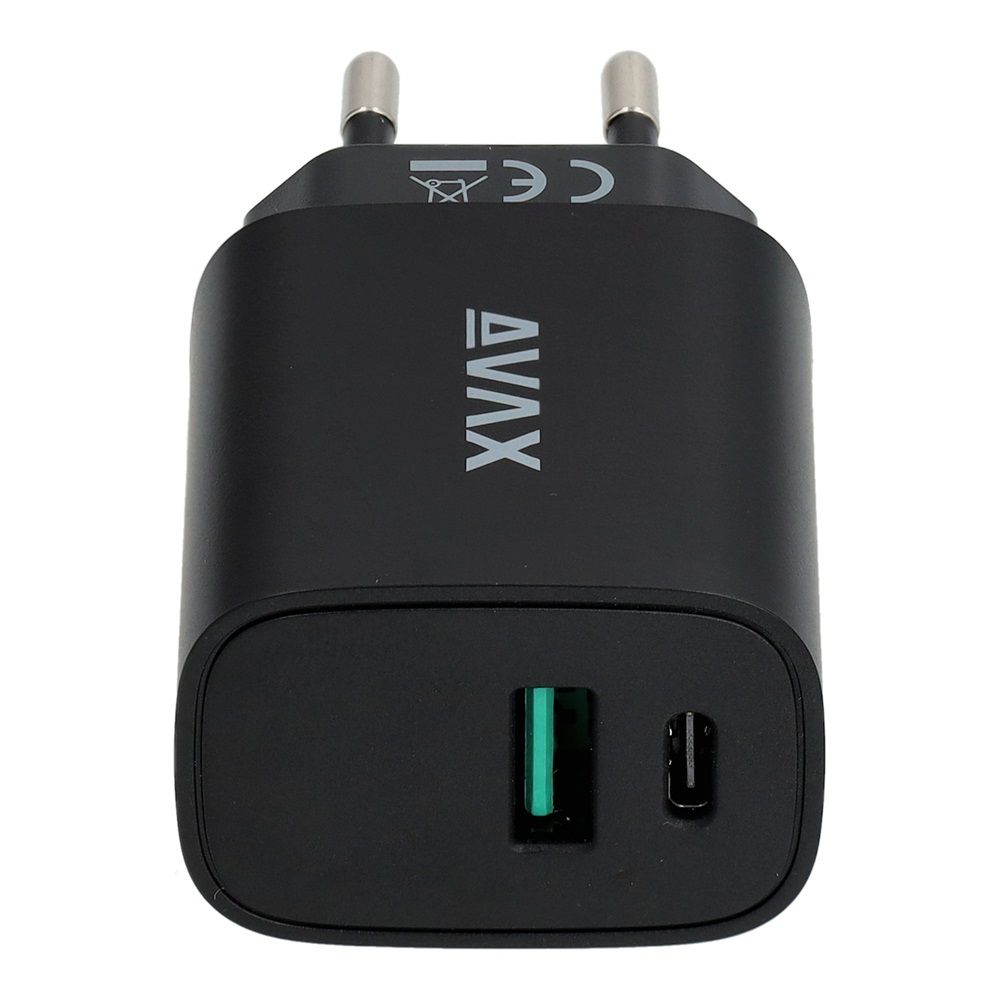 Avax CC600B 20W Universal USB Charger Black