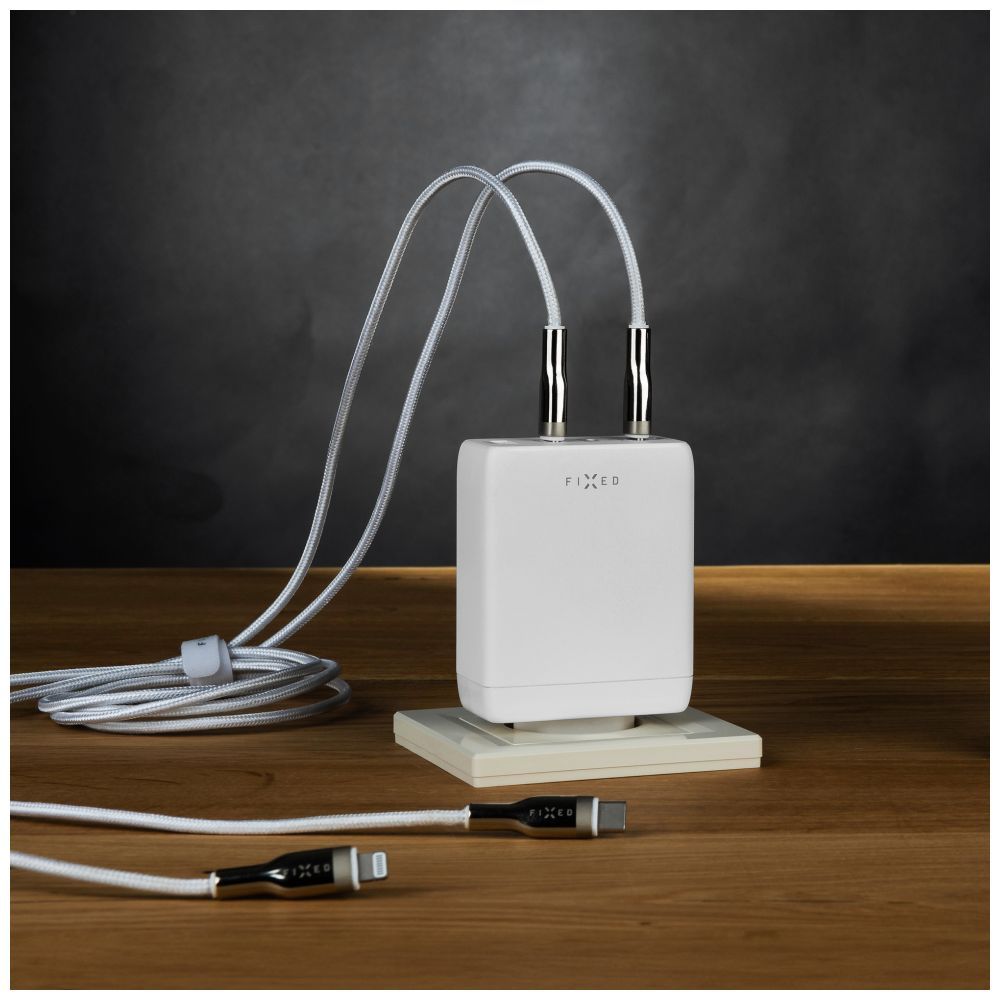 FIXED GaN 3xUSB-C/USB Travel Charger 100W White