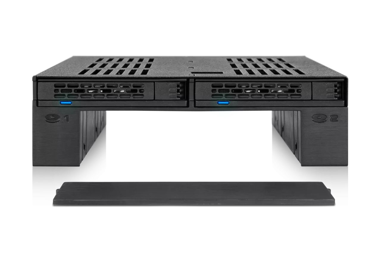 IcyDock ExpressCage MB322SP-B 2x2.5" SAS/SATA HDD/SSD Mobile Rack +3.5" Slot for External 5.25" Bay