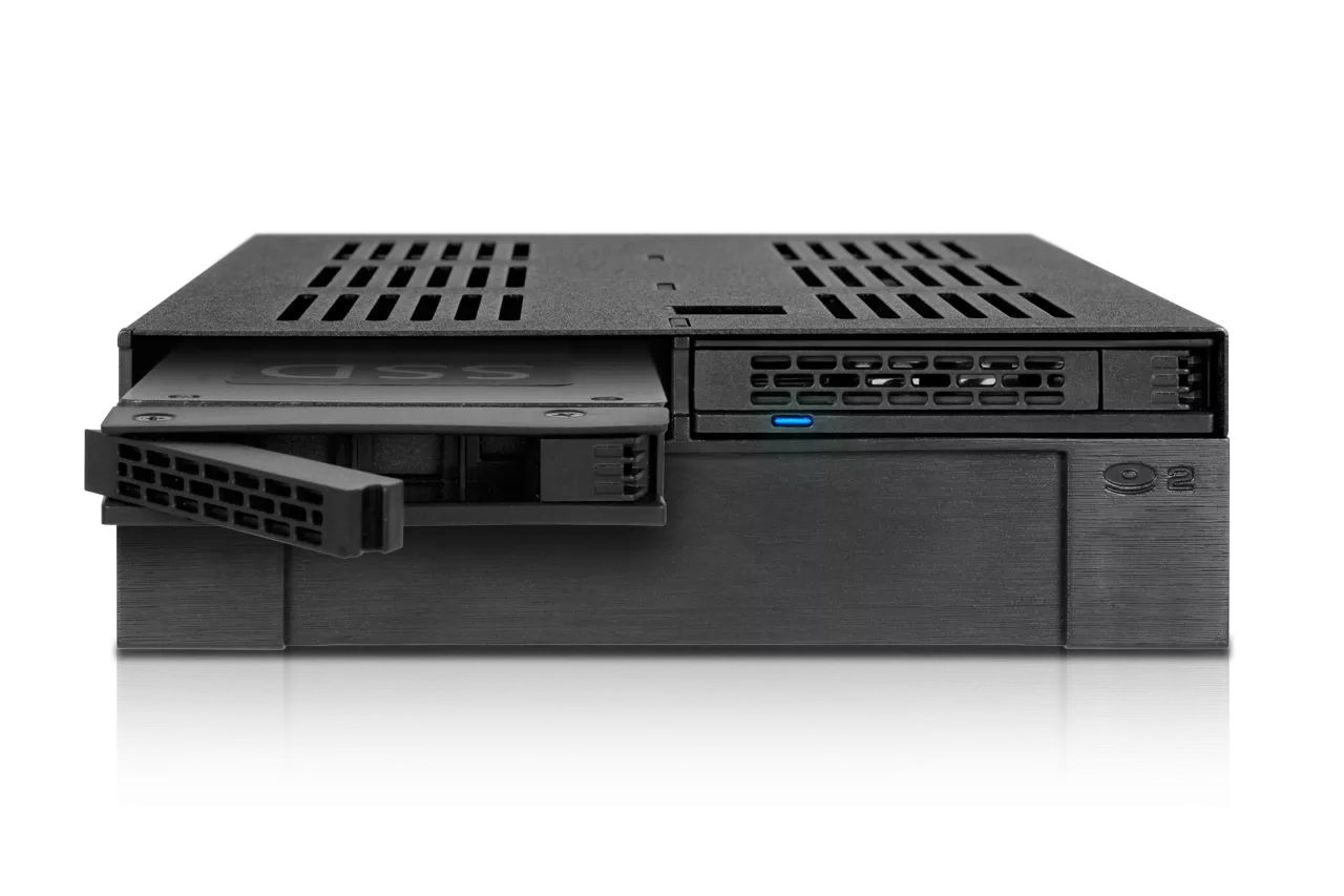 IcyDock ExpressCage MB322SP-B 2x2.5" SAS/SATA HDD/SSD Mobile Rack +3.5" Slot for External 5.25" Bay