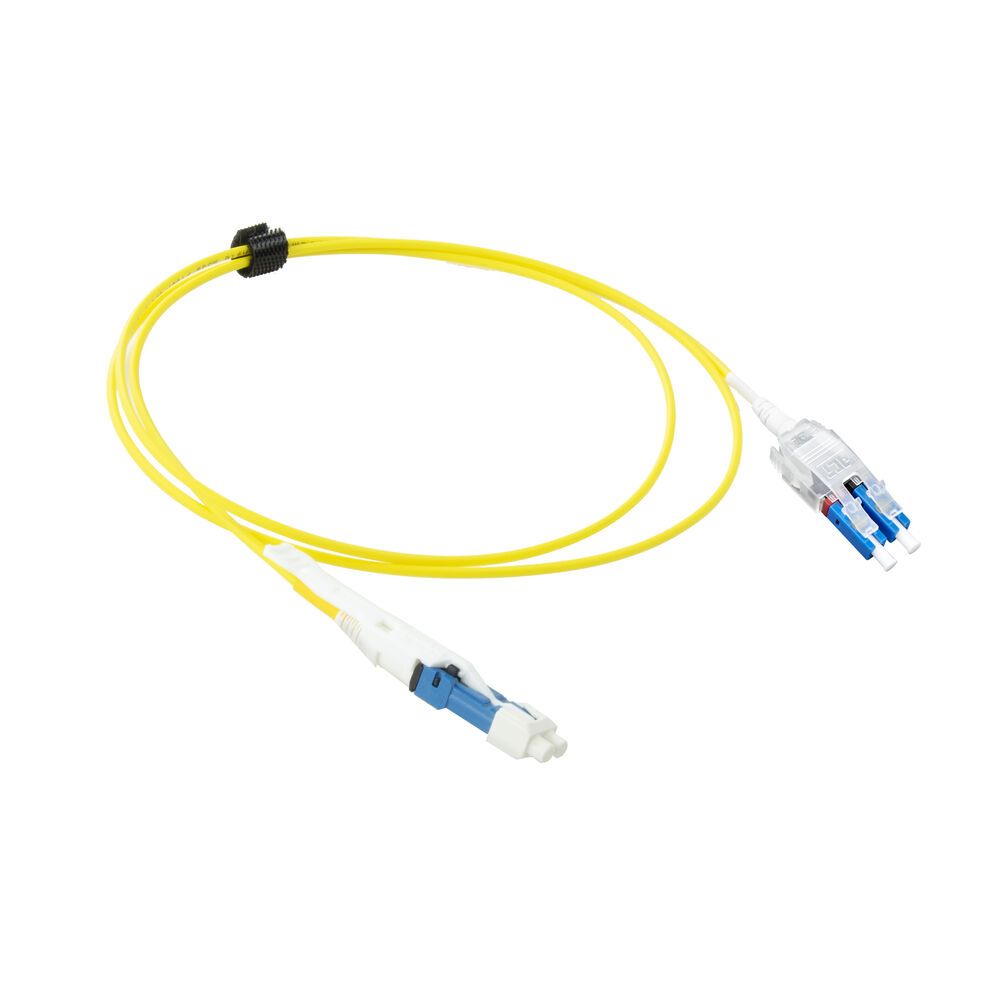 ACT Singlemode 9/125 OS2 Polarity Twist uniboot duplex fiber patch cable with CS - LC connectors 0,5m Yellow