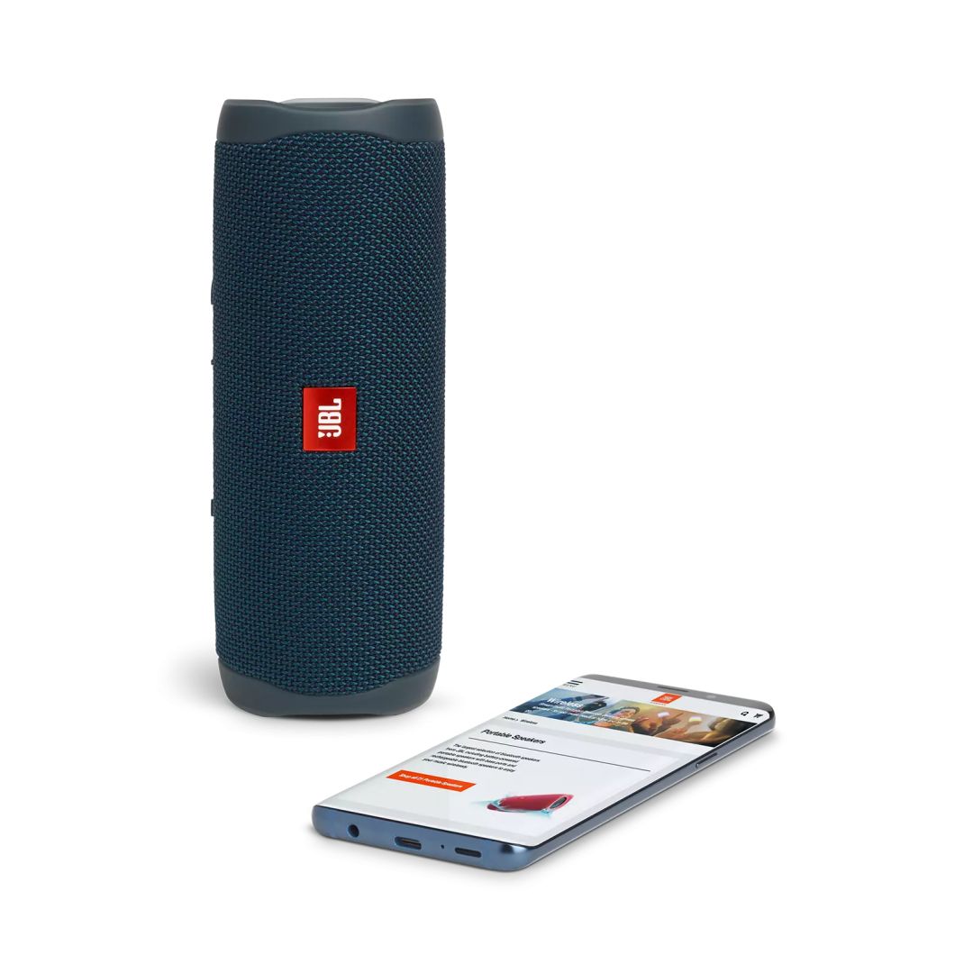 JBL Clip5 Bluetooth Ultra-portable Waterproof Speaker Blue