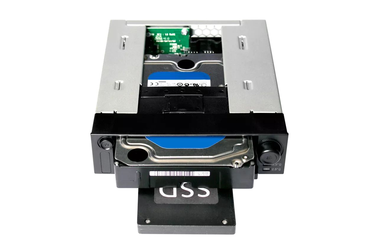 IcyDock DuoSwap MB971SP-B 2,5"&3,5" SATA HDD/SSD Hot Swap Mobile