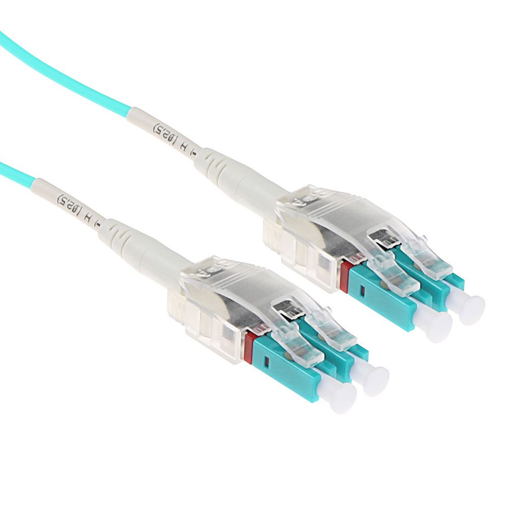 ACT Multimode 50/125 OM3 Polarity Twist fiber cable with LC connectors 0,25m Blue