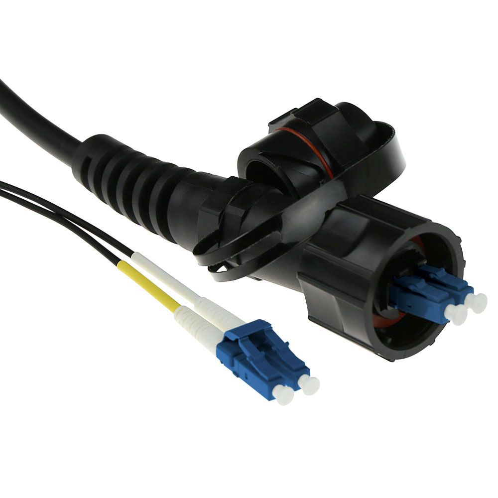 ACT Singlemode 9/125 OS2 duplex fiber with LC and IP67 LC connectors 30m Black