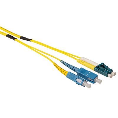 ACT Singlemode 9/125 OS2 duplex ruggedized fiber cable with LC en SC connectors 50m Yellow