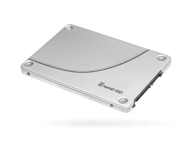 SOLIDIGM 960GB 2,5" SATA3 D3-S4520