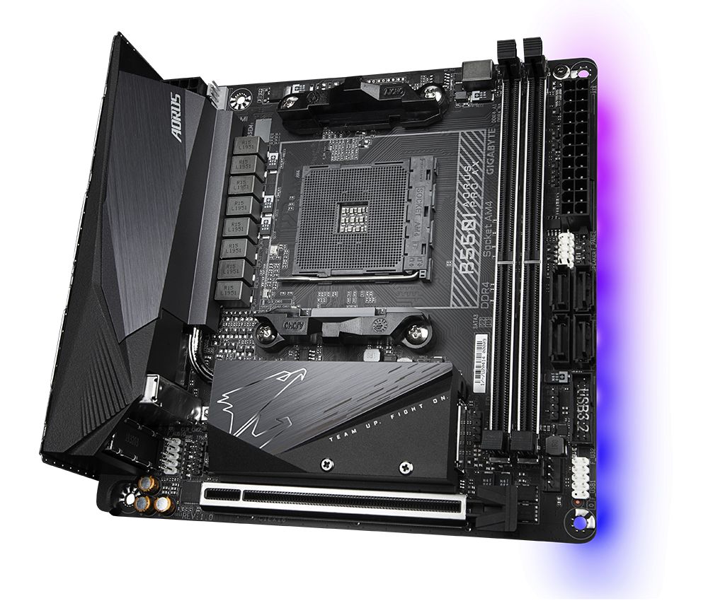 GIGABYTE B550I AORUS PRO AX